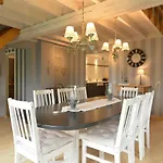 Chalet With Valley Views,
