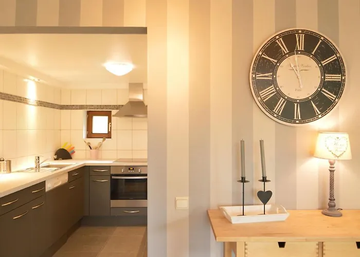 Σαλέ With Valley Views, *