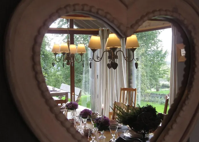 With Valley Views, Σαλέ *